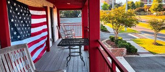 Alabama Boutique Hotel: #3 w/ bunkbeds sleeping 3