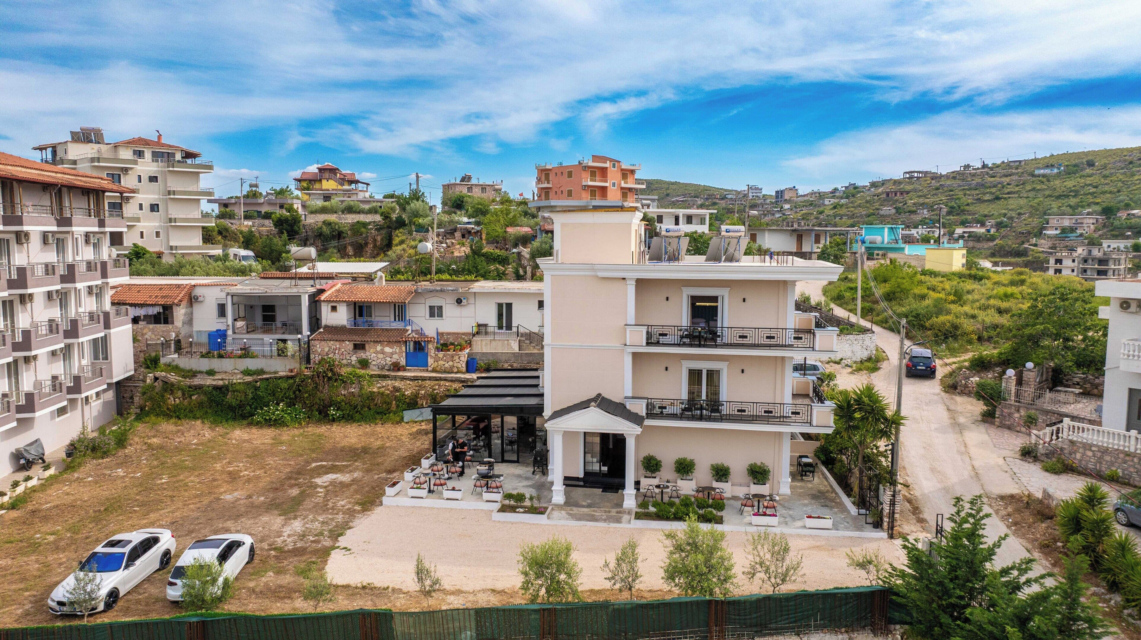 Fachada da propriedade