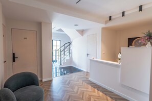 Reception - Almar Boutique Hotel (Sarandë)
