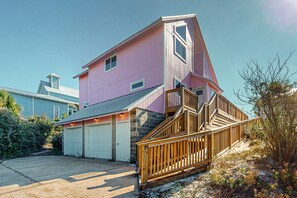 Exterior - Gulf view home across the street from the beach - walk to shops,restaurants (Santa Rosa Beach)