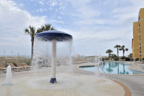 Pool - Gulf Front Condo Pools Onsite, Nearby Activities, Shops, Restaurants (Fort Walton Beach)