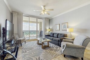 TV, DVD player, offices - Gulf Front Condo Pools Onsite, Nearby Activities, Shops, Restaurants (Fort Walton Beach)