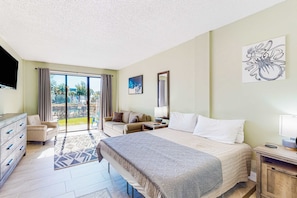 WiFi, bed sheets - Waterfront condo featuring a lovely patio with views, AC, & pool access (Fort Walton Beach)