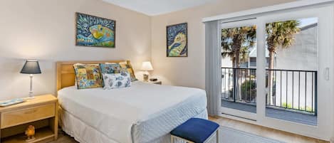 2 habitaciones, escritorio, tabla de planchar con plancha y internet