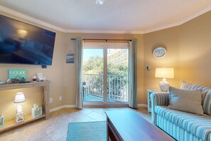 TV - Your ideal beach retreat in Miramar Beach-relax in comfort & style by the beach (Miramar Beach)