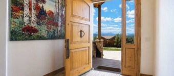Wildernest Lookout Lodge: Private Hot Tub, Eagles Nest Wildernest