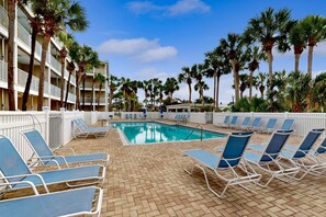Pool - Coastal condo with free WiFi, on-site pool & hot tub (Santa Rosa Beach)