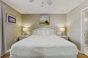 2 bedrooms, WiFi - Bright Santa Rosa Beach Villa with community pools & hot tub - Next to Gulf (Santa Rosa Beach)