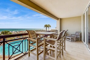 Outdoor dining - Oceanfront 4BR | Balcony | Pools | Hot Tub | W/D (Fort Walton Beach)