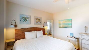 2 bedrooms, iron/ironing board, WiFi