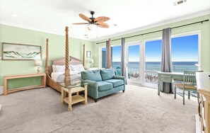TV, offices - Gorgeous Gulf front townhome, Gas grill and beach access (Pensacola Beach)