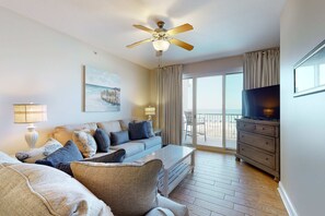 TV, DVD player, offices - 3rd Floor Amazing Condo w/ Gulf-Front Balcony, On-Site Pool, On The Beach (Fort Walton Beach)