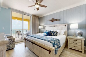 4 bedrooms, iron/ironing board, WiFi, bed sheets - gulf front condo steps from the sand with shared pool,hot tub & more (Fort Walton Beach)