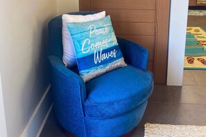 Interior - Dog-Friendly Florida Beach House Steps from the Water in Carrabelle (Carrabelle)