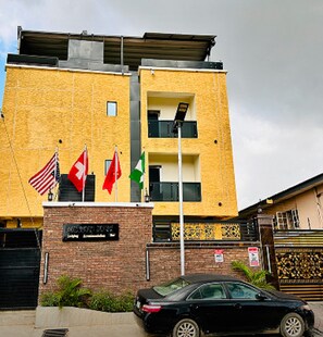 Nicht klassifiziertes Bild, 4 von 27, Schaltfläche