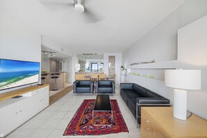Interior - Romar House 906A by Liquid Life (Orange Beach)