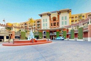 Exterior - Modern Gulf-front condo with pools - close to activities, shops, and restaurants (Fort Walton Beach)