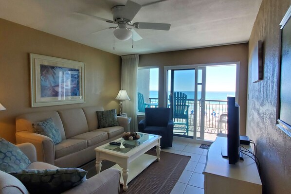 TV, offices - Ocean view condo steps from the sand with balcony, pool & tennis (Fort Walton Beach)