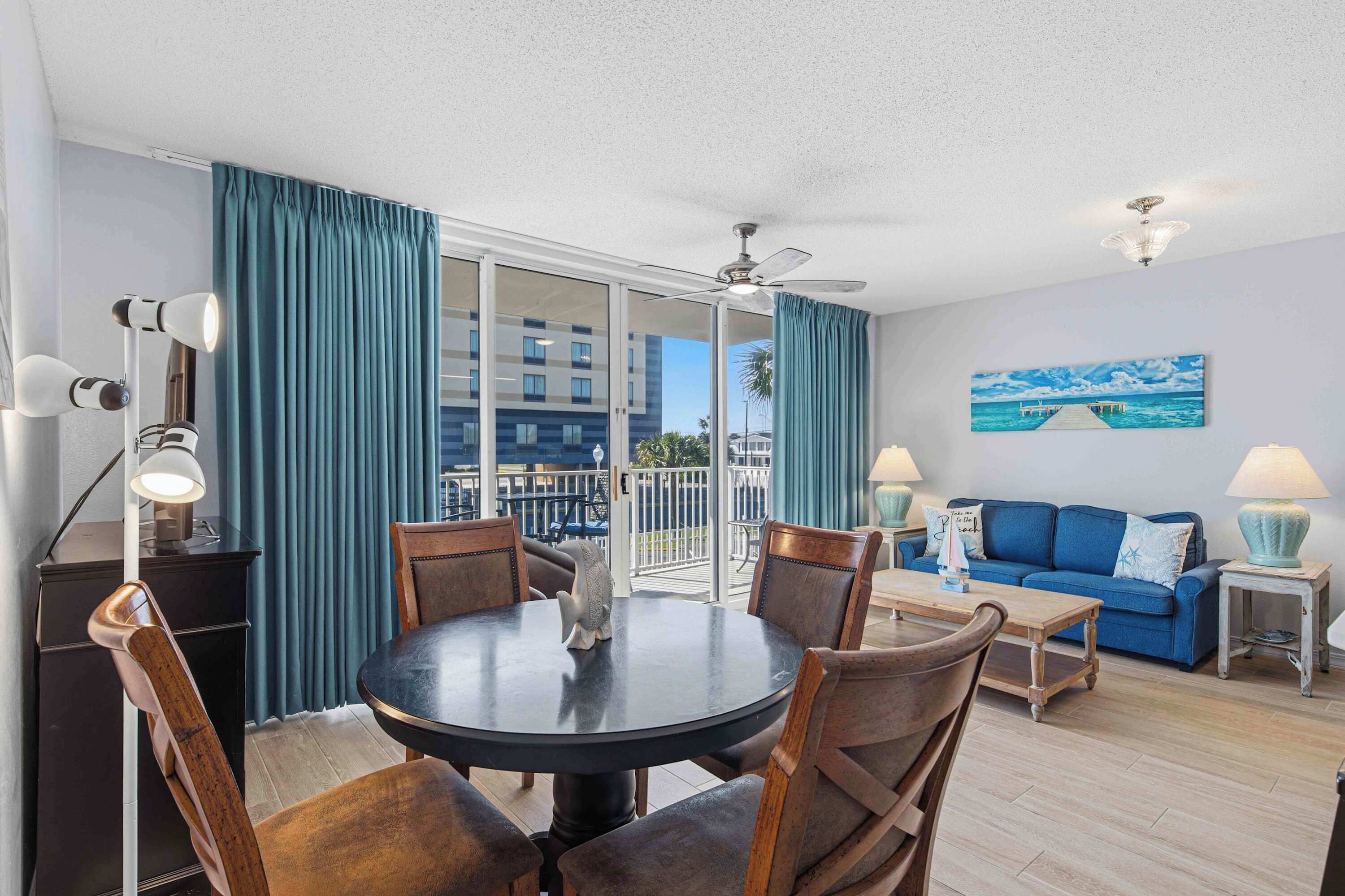 Tv, dvd-afspiller, kontorer