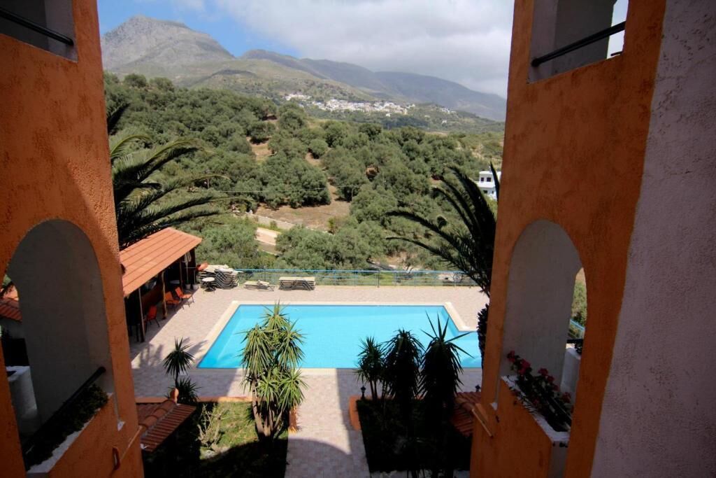 Appartement Familial, balcon, vue ville