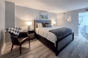 1 bedroom, WiFi, bed sheets - Gulf front condo with Wifi, Wash and dryer, Rooftop pool (Fort Walton Beach)
