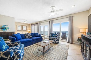 TV - Seventh floor oceanfront condo with pool, ocean view & central AC (Miramar Beach)