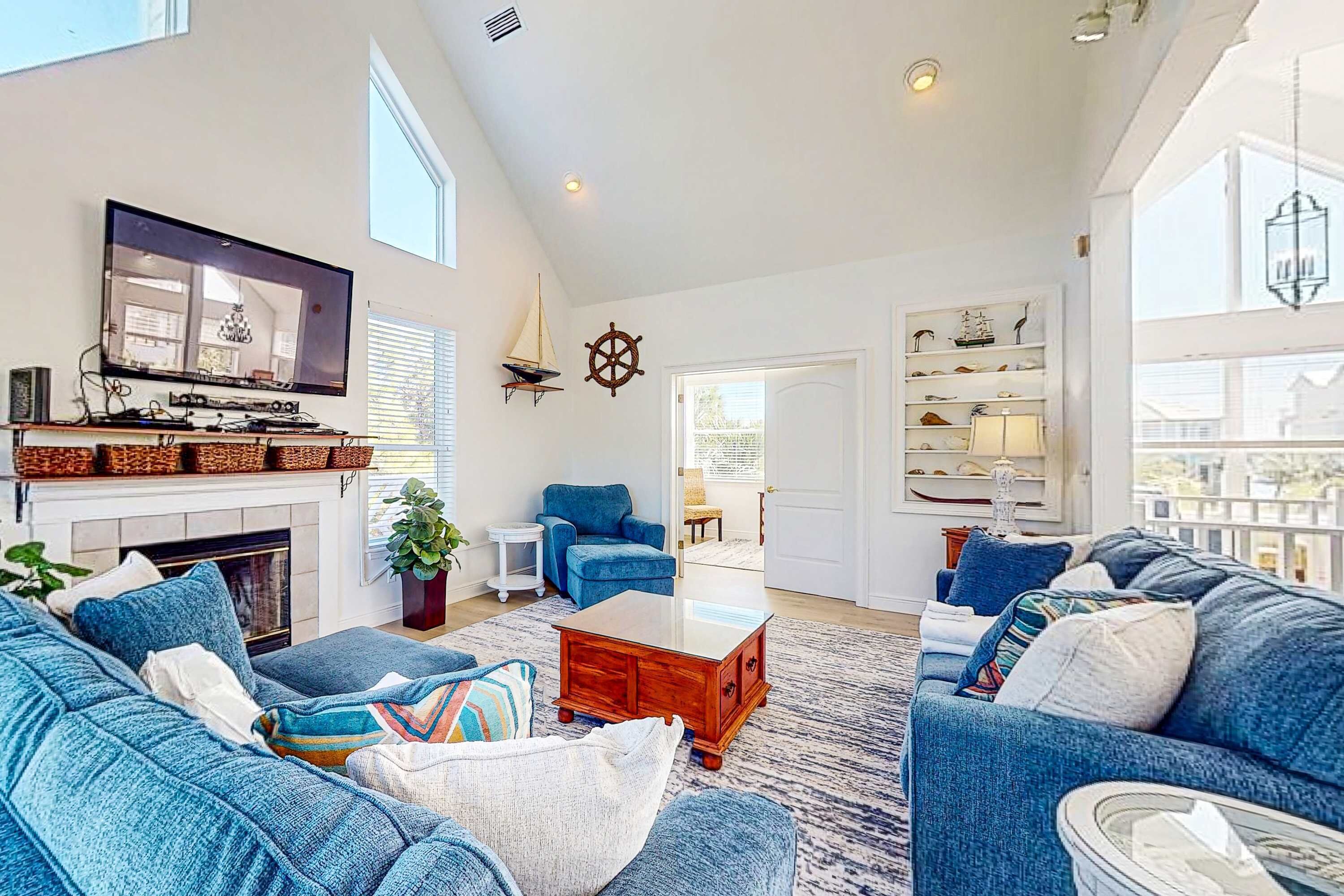 TV, fireplace, DVD player, offices