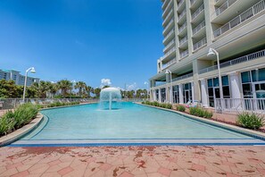 Pool - Family-friendly 13th-floor condo w/furnished balcony, shared tennis, and pool (Miramar Beach)