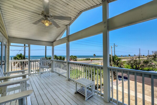 Terrace/patio - Dog-friendly coastal home w/ a game room and covered patio (Port St. Joe)