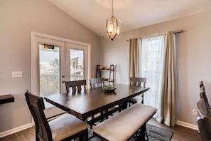 Dining - Dog-friendly coastal home w/ a game room and covered patio (Port St. Joe)