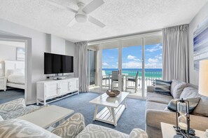 Televisión y oficina 