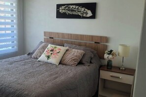 2 bedrooms, iron/ironing board, WiFi, bed sheets - Entire housing: rented housing in Las Condes, Chile (Las Condes)