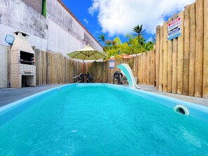 Piscine extérieure