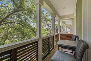 Property grounds - Coastal Chic Retreat | Pools | Tennis Court| Private Beach Access (Santa Rosa Beach)