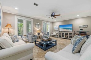 TV, DVD player, offices - Coastal Chic Retreat | Pools | Tennis Court| Private Beach Access (Santa Rosa Beach)