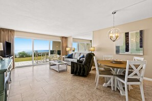 TV, DVD player, offices - Ground floor oceanfront beachy condo with furnished patio, outdoor pool, gym (Miramar Beach)