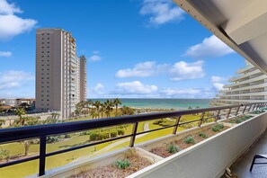 Property grounds - Beautiful beachfront condo with shared pool and playground (Miramar Beach)