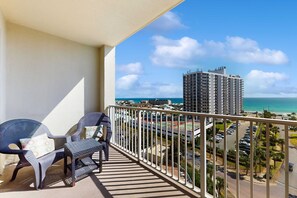 Property grounds - 9th-floor ocean-view condo near beach with heated outdoor pool, gym, balcony (Miramar Beach)