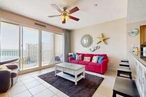 TV, DVD player, offices - 9th-floor ocean-view condo near beach with heated outdoor pool, gym, balcony (Miramar Beach)