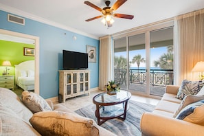TV, DVD player, offices - Cute 3BR Oceanfront 2nd-Floor | Balcony | Pool (Fort Walton Beach)