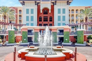 Exterior - condo with beach access, a pool, hot tub, central AC & washer&dryer (Fort Walton Beach)