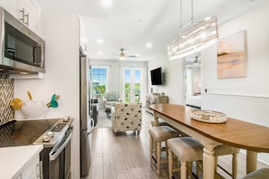 Fridge, microwave, oven, stovetop - Newly built condo with WiFi, shared pools, hot tub, & private beach access (Santa Rosa Beach)