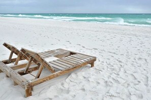 Accommodatie ligt op het strand