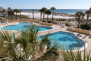 Pool - Partial Gulf View, Community Pools, Onsite Fitness Center, Free WiFi (Pensacola Beach)