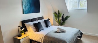 The Square Apartments 