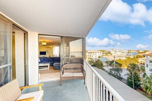 Property grounds - Gulf-View Corner Condo at Mainsail Resort | Pools, Sauna, Hot Tub & Tennis (Miramar Beach)