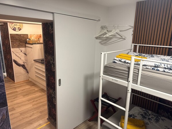 Immagine non classificata, 1 di 12, pulsante