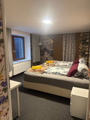 Unclassified image, 2 of 11, button - Apartment “Vierjahreszeiten Winter” with Wi-Fi (Bad Langensalza)