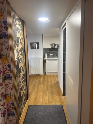 Unclassified image, 3 of 16, button - Apartment "Vierjahreszeiten Sommer" with Wi-Fi (Bad Langensalza)