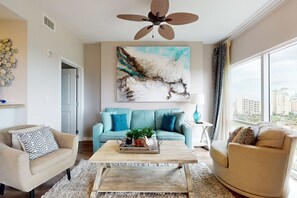 TV - Luau 7010/7012 | Connecting Condos in Miramar Beach (Miramar Beach)